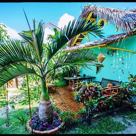 The Happy Bird B&B Hoi An Exteriör bild