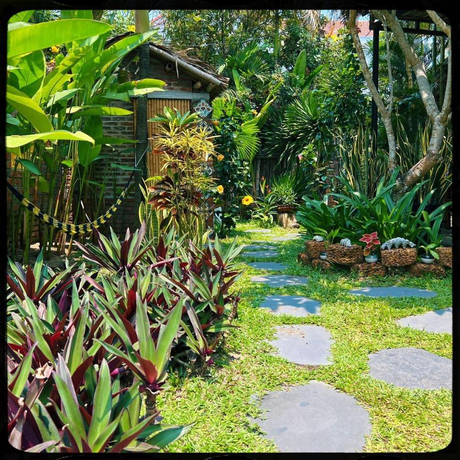 The Happy Bird B&B Hoi An Exteriör bild