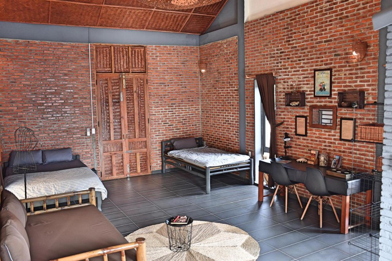 The Happy Bird B&B Hoi An Exteriör bild